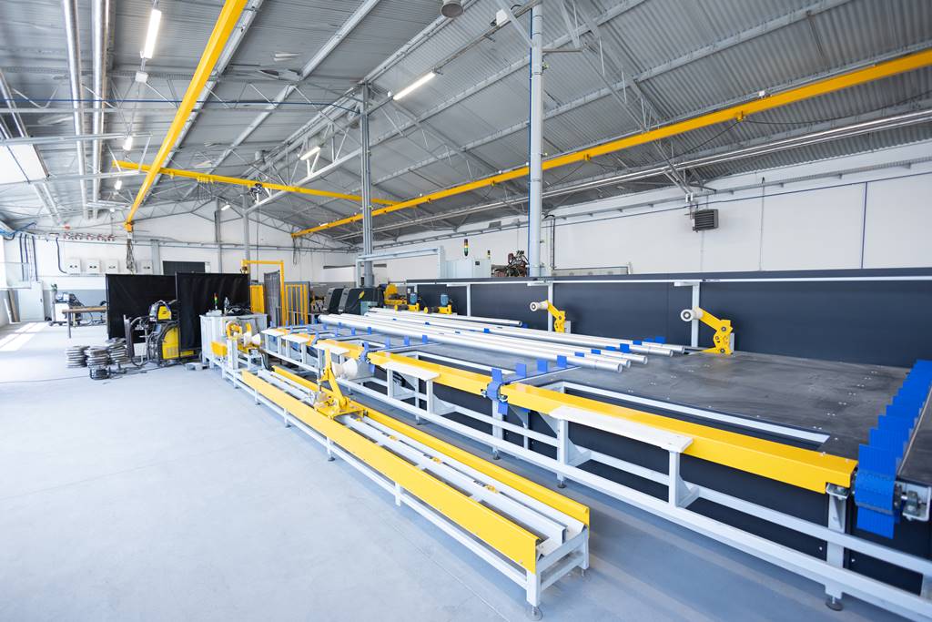 Linia szlifowania słupów 2 Linia szlifowania slupow1 poltech engineering